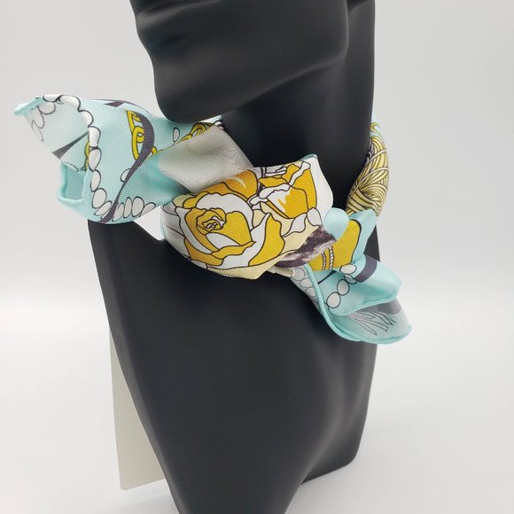 Champur Glamorous Novelty Print Silk Neck Scarf Pastel Blue - Picture 11 of 11